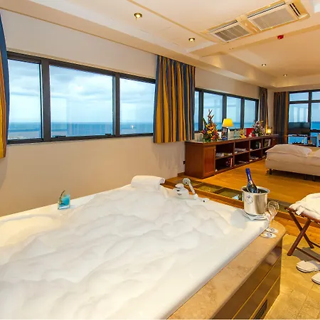 מלון Bellavista Club-caroli