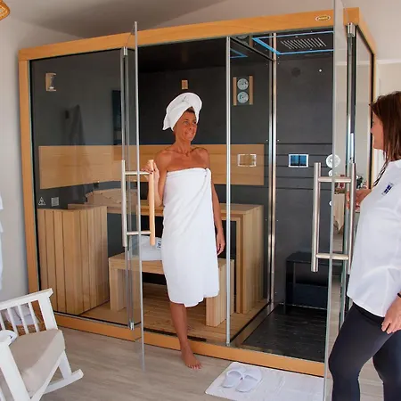 Bellavista Club-caroli