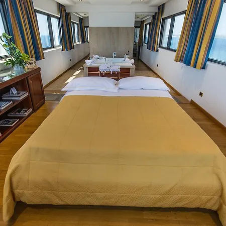 Bellavista Club-caroli 3*